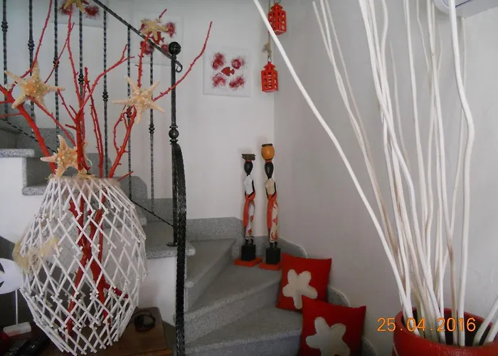 Haus 'red Coral' Mit Gemeinschaftspool By Interhome Nebida