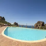 Haus 'red Coral' Mit Gemeinschaftspool By Interhome *