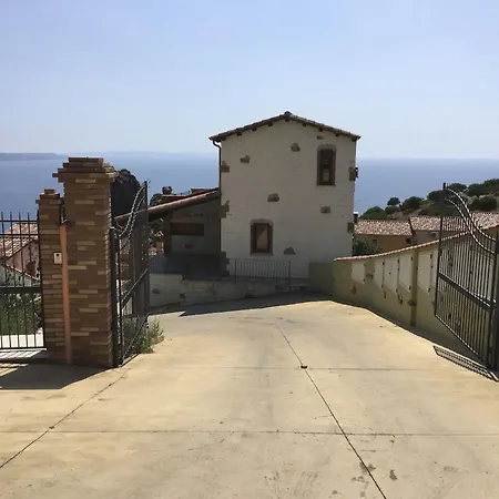 Holiday home Haus 'red Coral' Mit Gemeinschaftspool By Interhome *