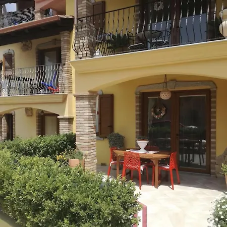 Haus 'red Coral' Mit Gemeinschaftspool By Interhome Holiday home