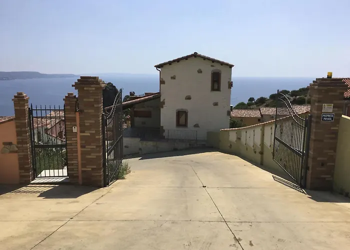 Vakantiehuis Haus 'red Coral' Mit Gemeinschaftspool By Interhome *