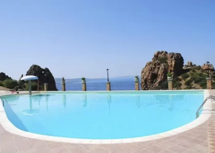 Haus 'red Coral' Mit Gemeinschaftspool By Interhome